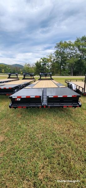 2026 PJ Trailers LS: Low-Pro Flatdeck with Singles LSQ3072BSWK Photo in Staunton, VA 24401