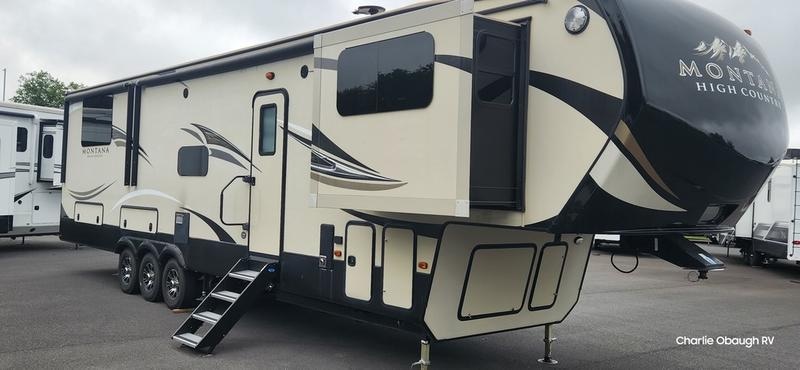 2017 Keystone RV Montana High Country 381TH Photo in Staunton, VA 24401