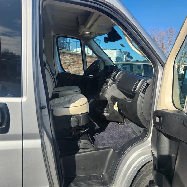 2023 Midwest Automotive Designs FSL Photo in Staunton, VA 24401