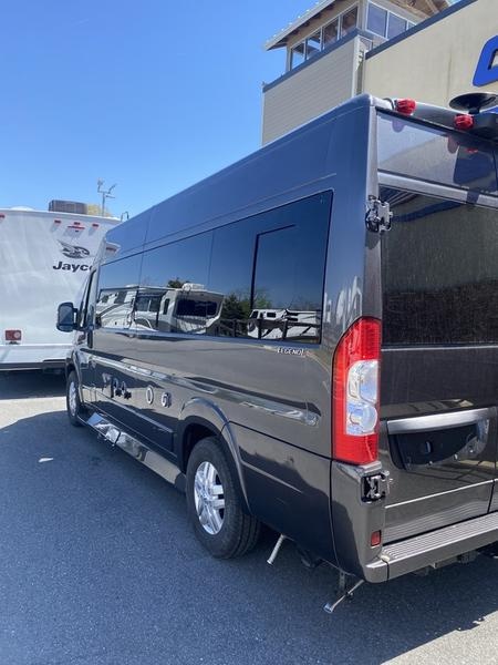 2023 Midwest Automotive Designs FSL Photo in Staunton, VA 24401