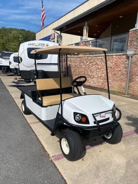 2024 Cushman® SHUTTLE 2 ELITE Photo in Staunton, VA 24401