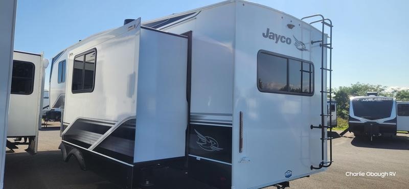 2025 Jayco Eagle HT Fifth Wheels 27MLC Photo in Staunton, VA 24401