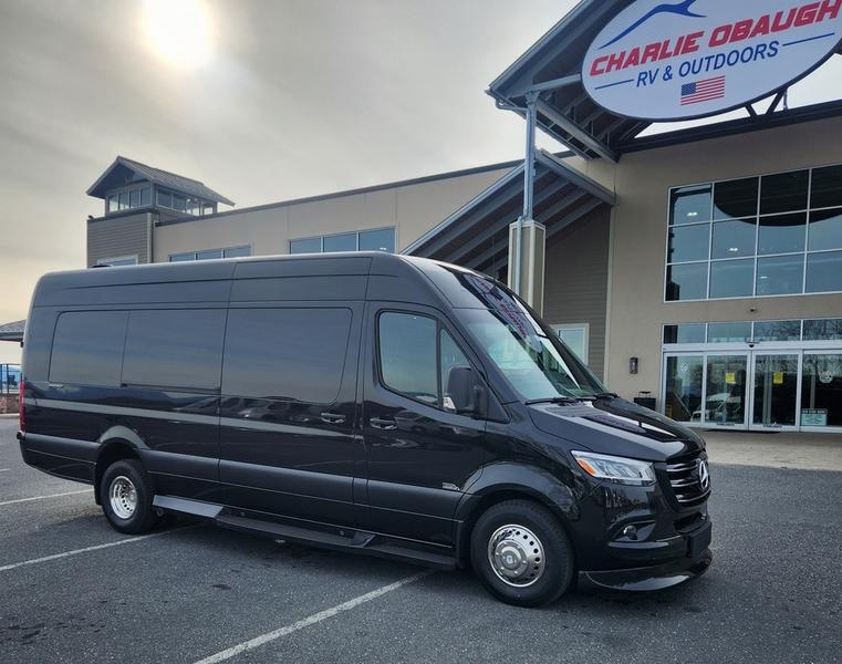 2025 Midwest Automotive Designs 15 PASSENGER Photo in Staunton, VA 24401