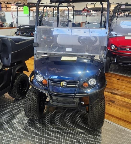 2024 Cushman® Hauler 1200 G-EFI Photo in Staunton, VA 24401