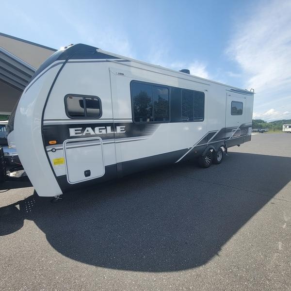 2024 Jayco Eagle 274FKDS Photo in Staunton, VA 24401