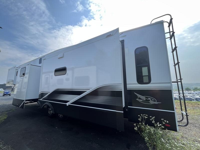 2024 Jayco Eagle Fifth Wheels 355MBQS Photo in Staunton, VA 24401