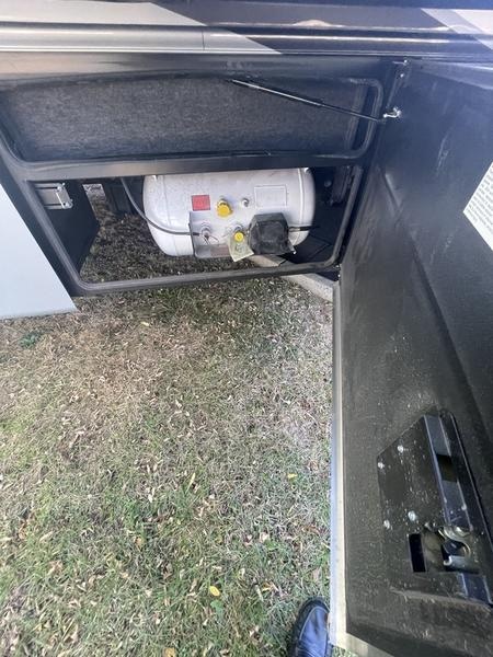 2024 Jayco Precept Prestige 36B Photo in Staunton, VA 24401