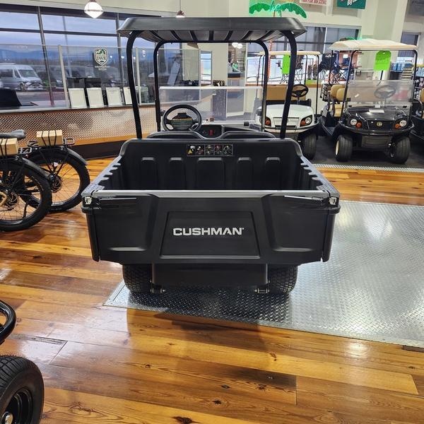 2024 Cushman® HAULER 800X Photo in Staunton, VA 24401