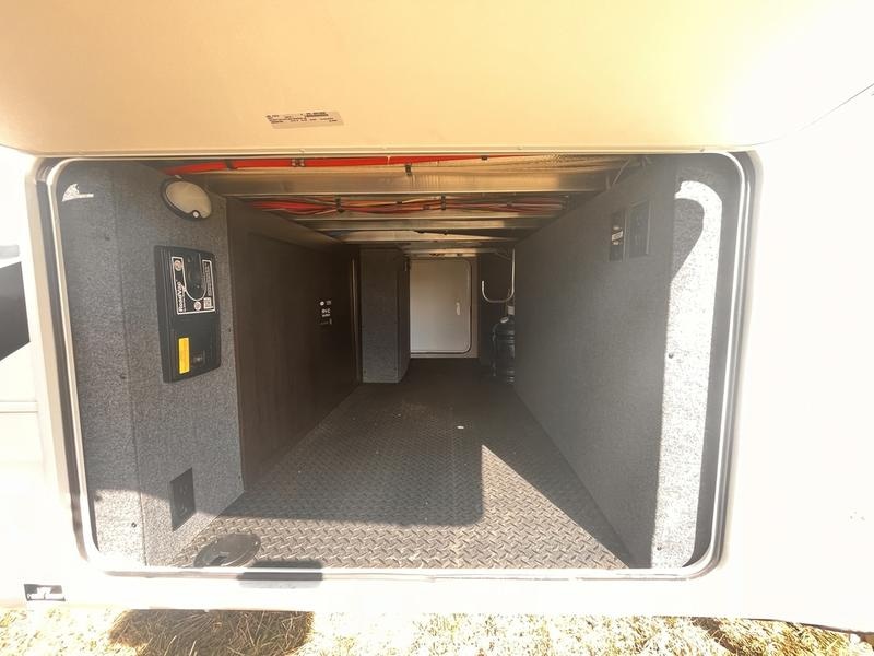 2023 Jayco North Point 373BHOK Photo in Staunton, VA 24401