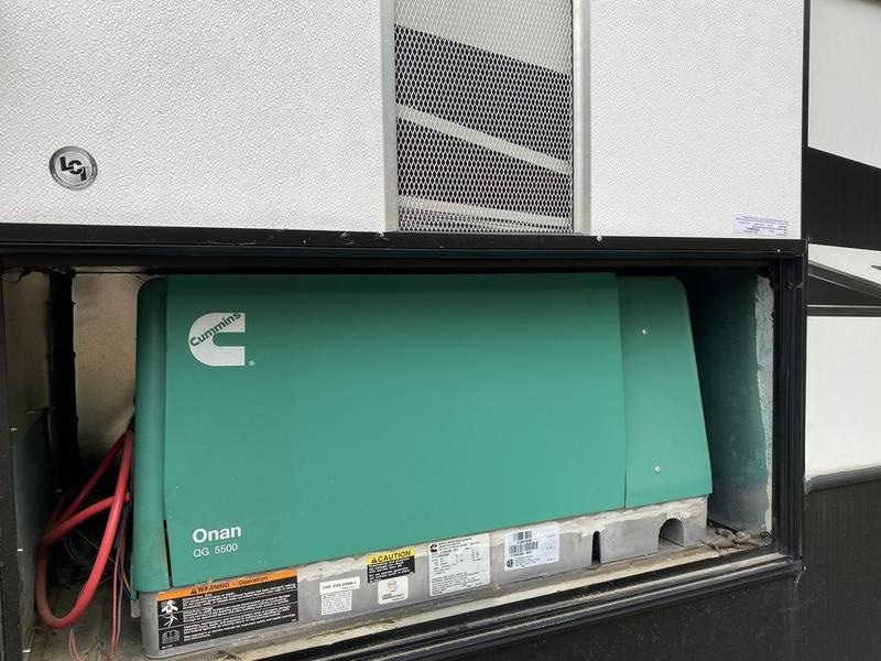 2019 Keystone RV Impact 330 Photo in Staunton, VA 24401