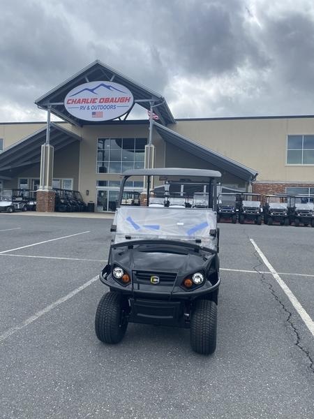 2023 Cushman® Shuttle™ 2+2 ELiTE Lithium Electric Photo in Staunton, VA 24401