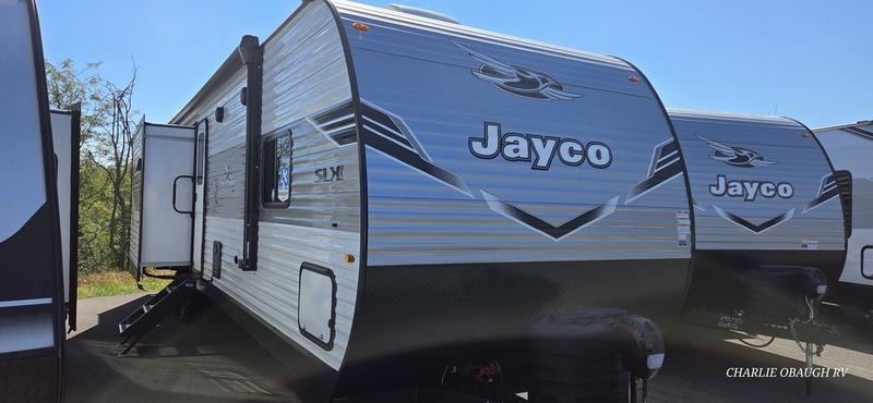 2026 Jayco Jay Flight SLX 333BTS Photo in Staunton, VA 24401