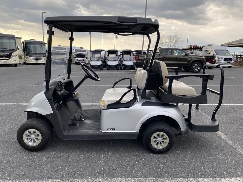 2019 E-Z-GO RXV® Electric Photo in Staunton, VA 24401