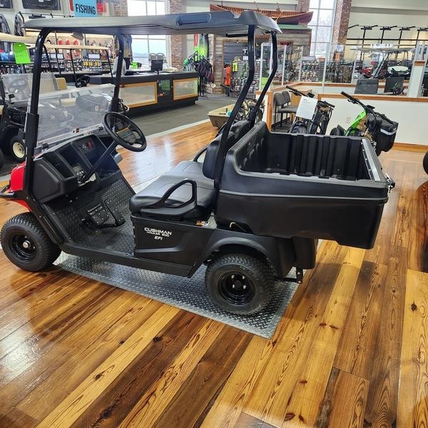 2024 Cushman® HAULER 800X Photo in Staunton, VA 24401