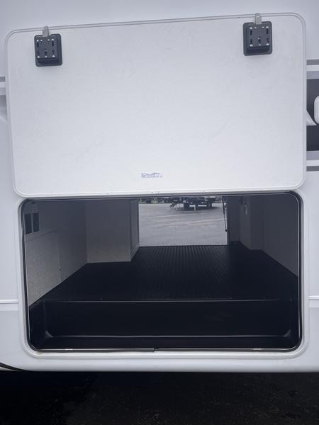 2024 Jayco Eagle Fifth Wheels 321RSTS Photo in Staunton, VA 24401