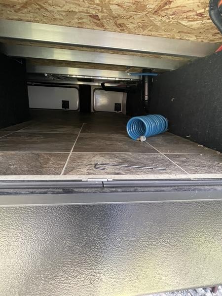 2014 Keystone RV Alpine 3620FL Photo in Staunton, VA 24401