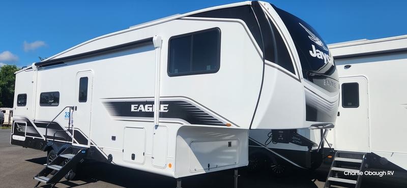 2025 Jayco Eagle HT Fifth Wheels 27MLC Photo in Staunton, VA 24401