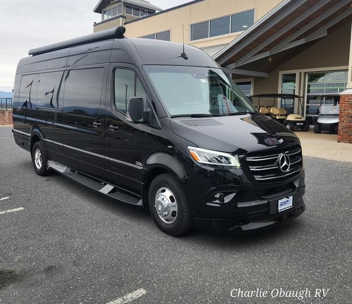 2025 Midwest Automotive Designs D6 Photo in Staunton, VA 24401