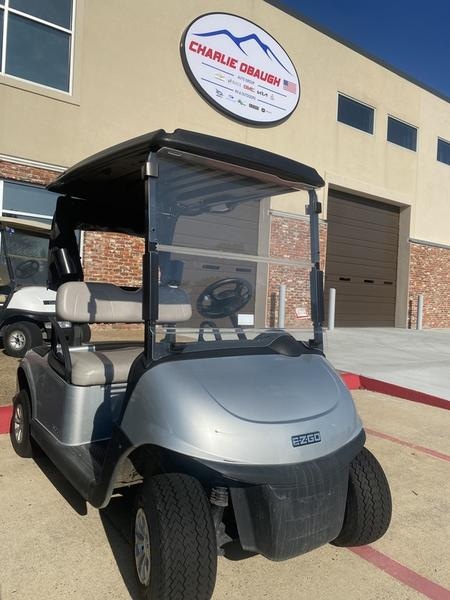 2019 E-Z-GO RXV® Electric Photo in Staunton, VA 24401