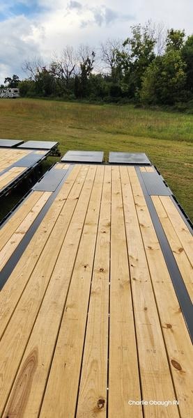 2026 PJ Trailers LX: Low-Pro Flatdeck w/8k Axles LXQ3082BSWK Photo in Staunton, VA 24401