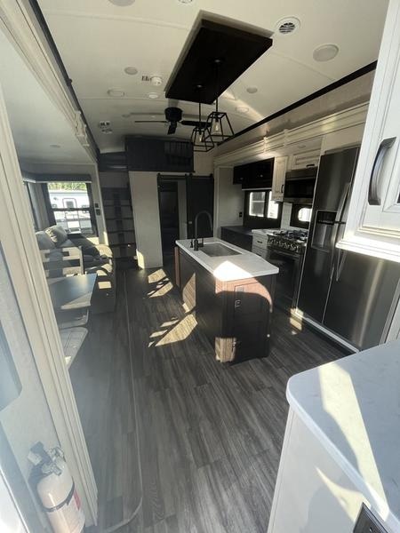 2023 Jayco North Point 373BHOK Photo in Staunton, VA 24401