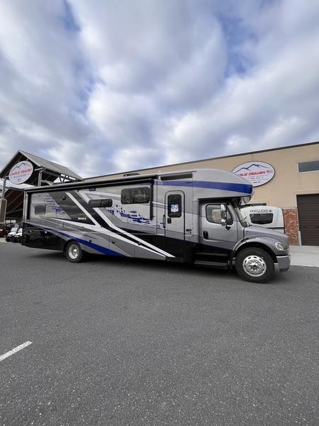 2024 Jayco Seneca 37M Photo in Staunton, VA 24401