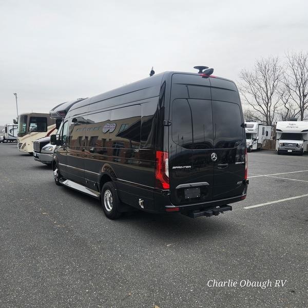 2025 Midwest Automotive Designs D6 Photo in Staunton, VA 24401