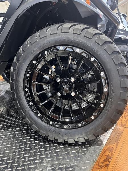 2025 E-Z-GO S4 ELITE Photo in Staunton, VA 24401