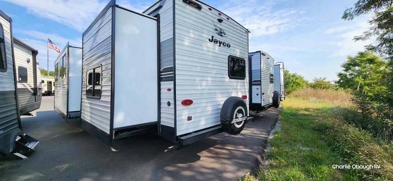 2026 Jayco 321BDS Photo in Staunton, VA 24401