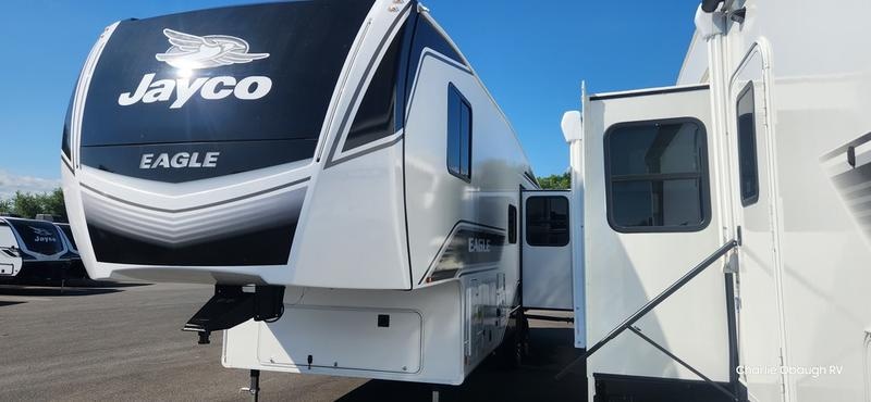 2025 Jayco Eagle HT Fifth Wheels 27MLC Photo in Staunton, VA 24401
