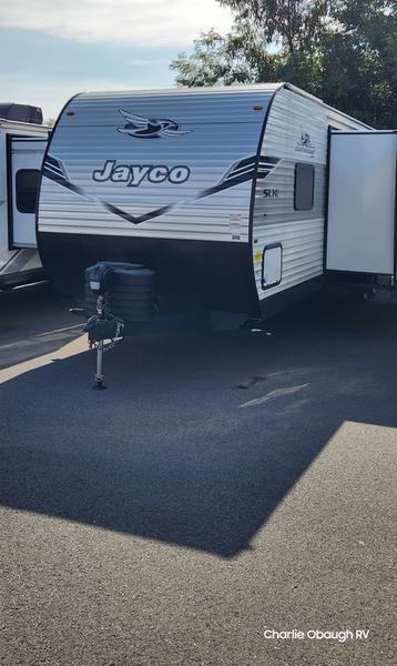 2026 Jayco 321BDS Photo in Staunton, VA 24401