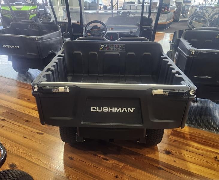 2024 Cushman® Hauler 1200 G-EFI Photo in Staunton, VA 24401