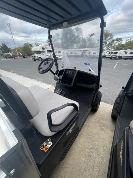 2024 Cushman HAULER 1200 G-EFI Photo in Staunton, VA 24401